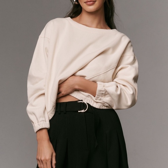 Anthropologie Tops - Anthropologie boxy cropped pullover